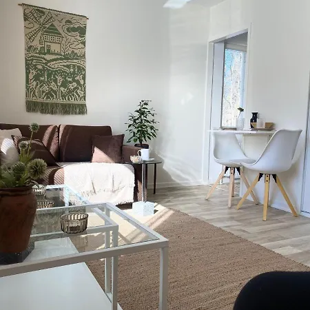 Apartament Upea Yksioe Kotkan Katariinassa *